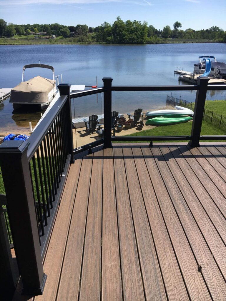 Deck Installation Trends Pine Island Homeowners Love