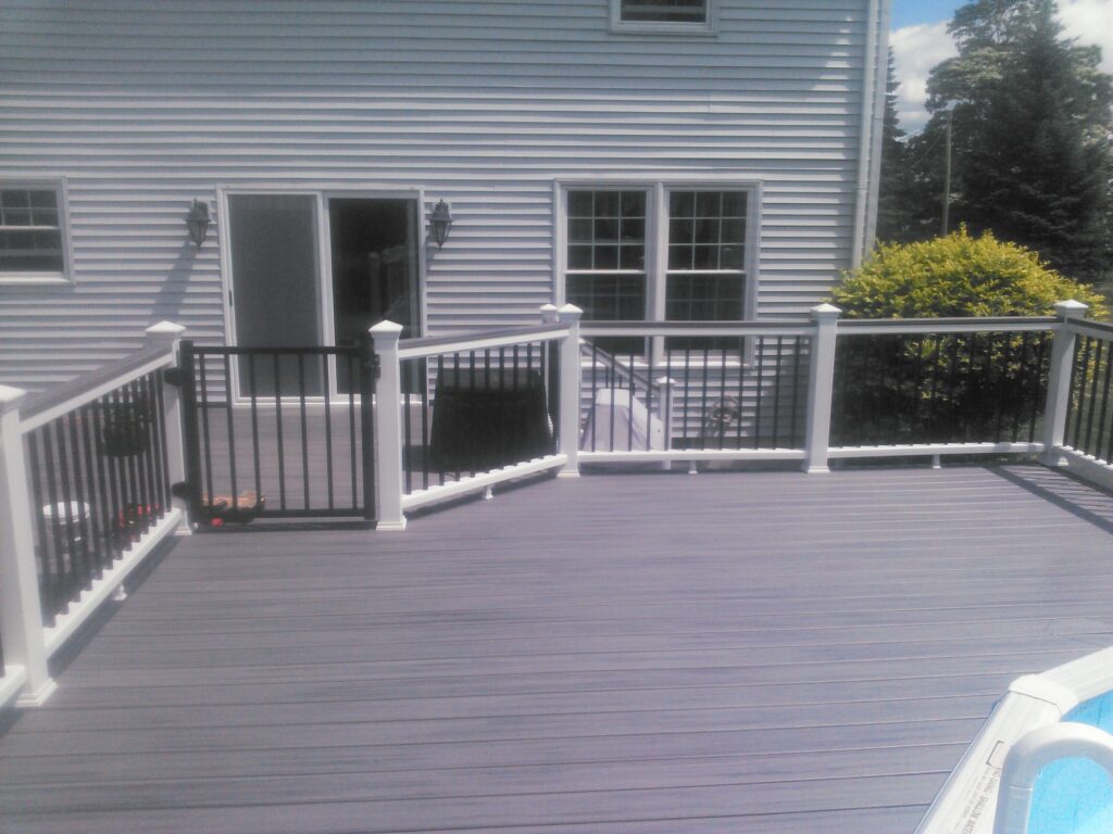 How Composite Decking Handles Minnesota Weather in Kasson