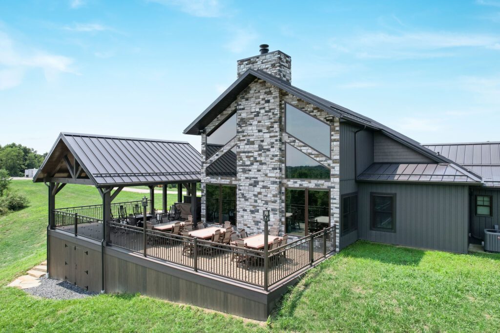 different siding materials on Owatonna MN home including vinyl and engineered wood siding