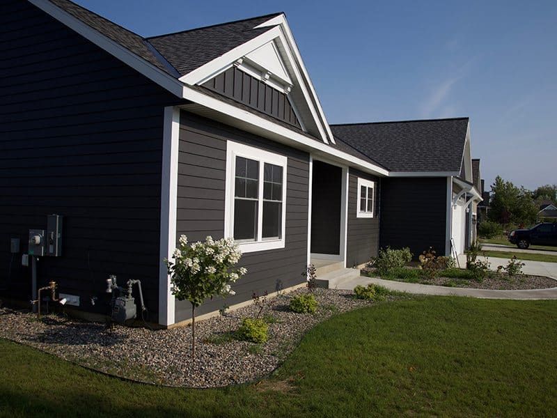 Insulated siding installation improving energy efficiency in Rochester MN
