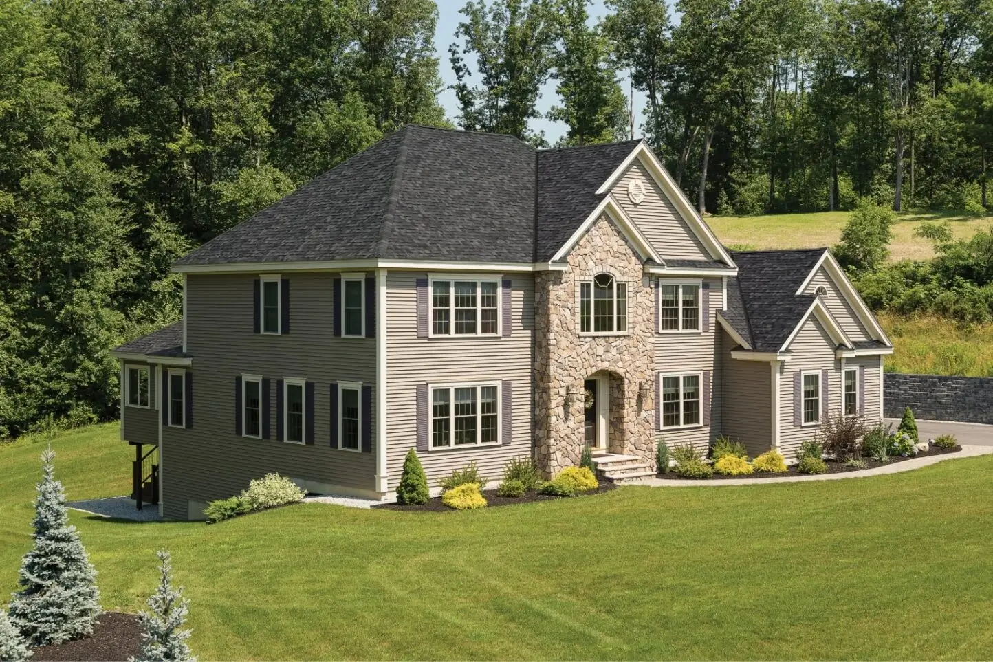 new roof increasing home value on Pine Island MN residential home