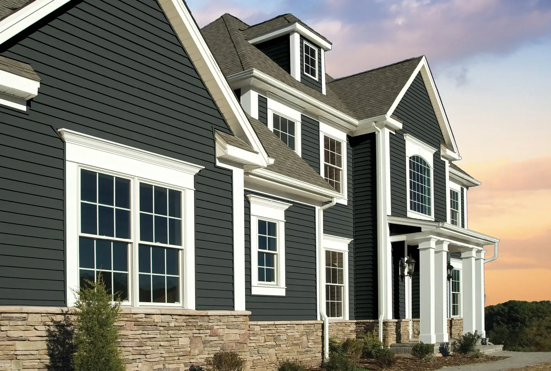 Siding color choices for Rochester MN homes