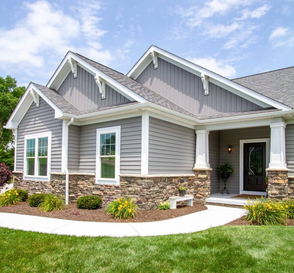 Choosing the Best Siding Color for Homes in Kasson MN