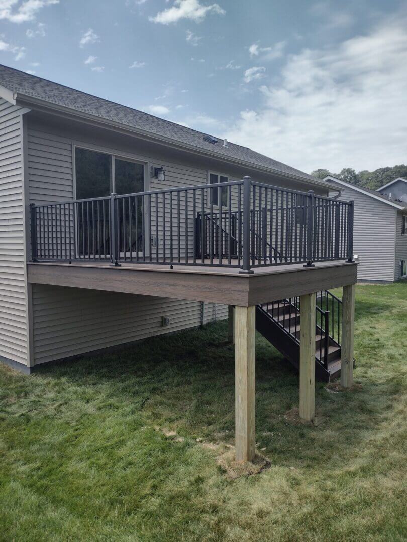 Minnesota's 1st Choice Best Deck Builder