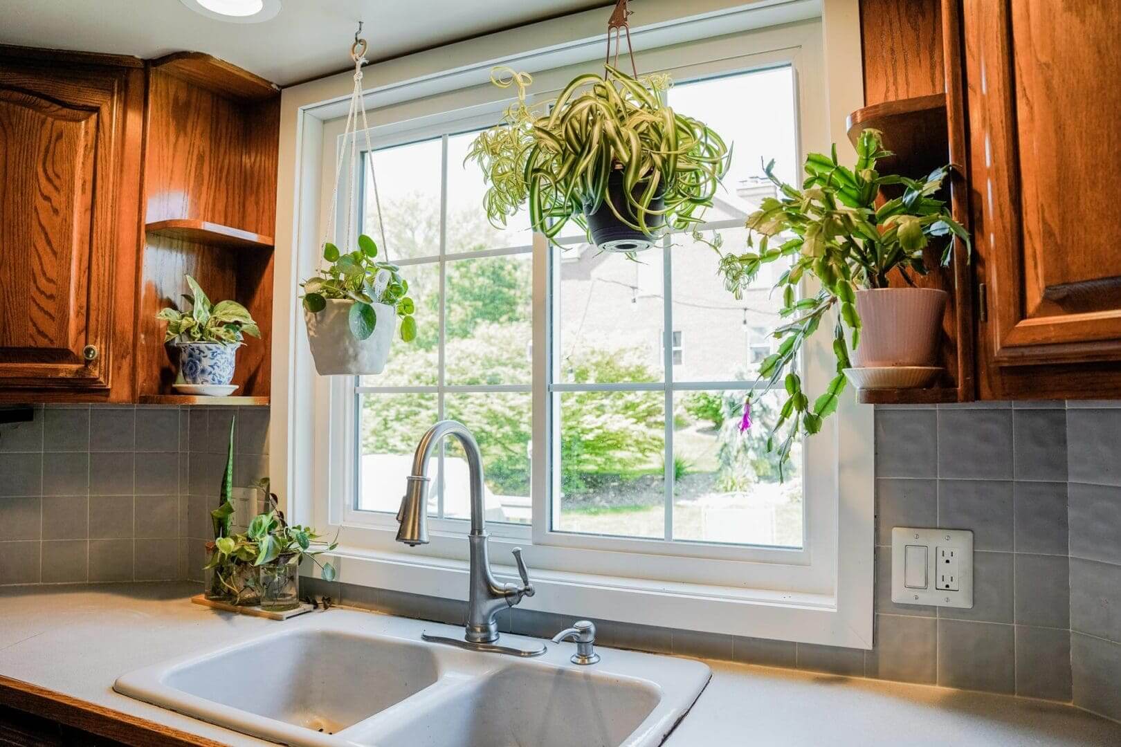 ProVia replacement windows installed in Rochester MN home by Minnesota’s 1st Choice